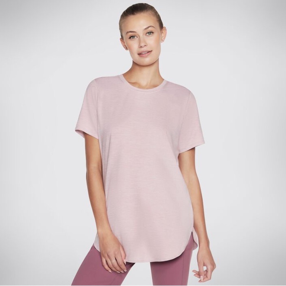 Skechers GO DRI SWIFT Tunic Tee Sz M in pink/lavender